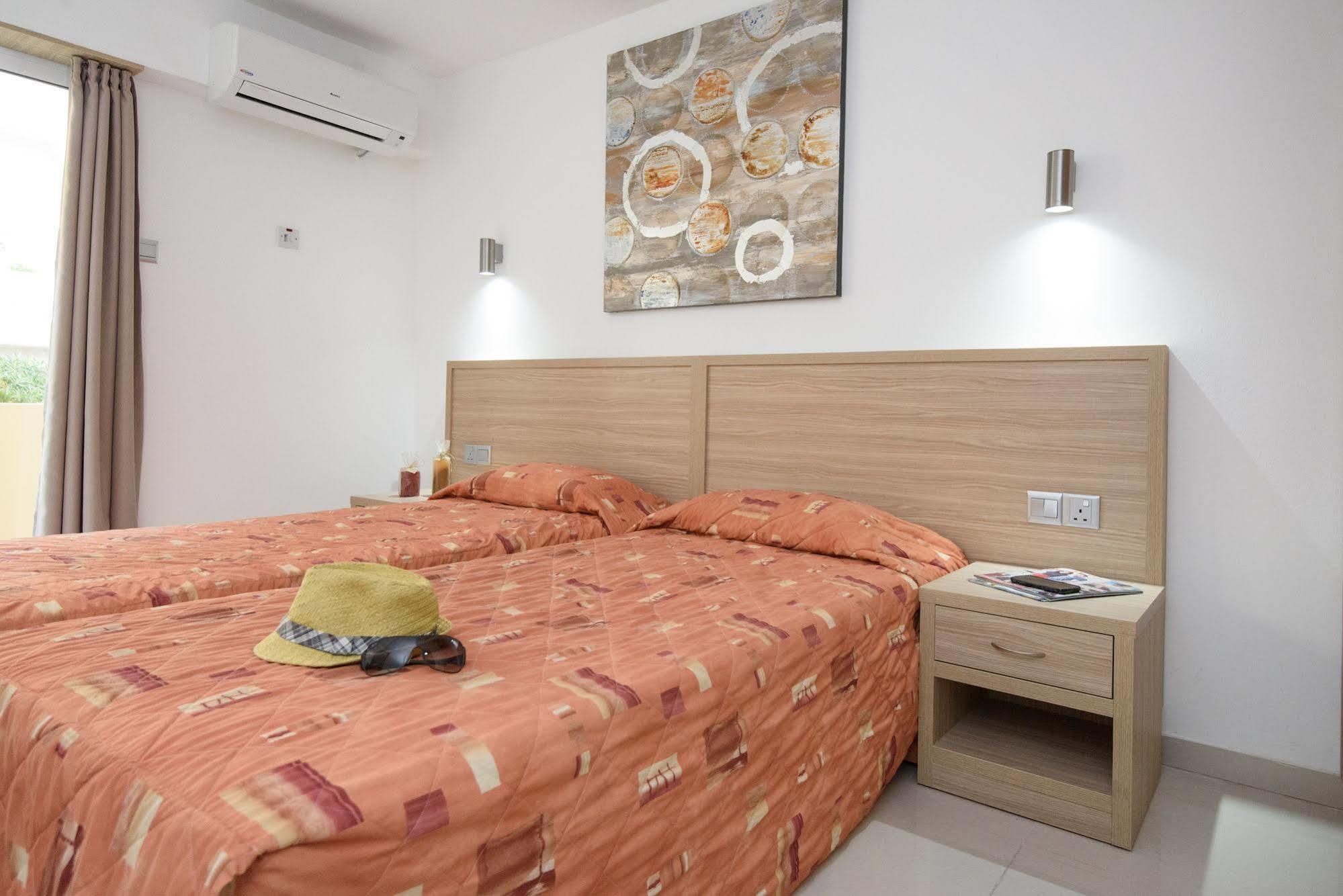 Paul Marie Hotel Apartments Ajía Nápa Kültér fotó